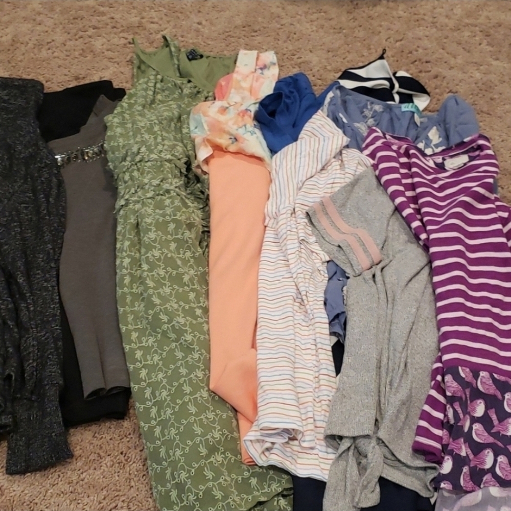 Sz. Small Colorful Assorted Clothing Bundle